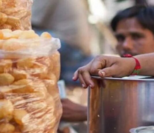 Pani Puri banned in Kathmandu valley as cholera cases jump to 12