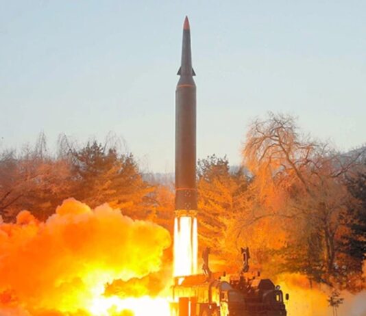 Japan plans to upgrade defense for hypersonic missiles