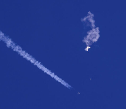 China accuses US of indiscriminate use of force over balloon