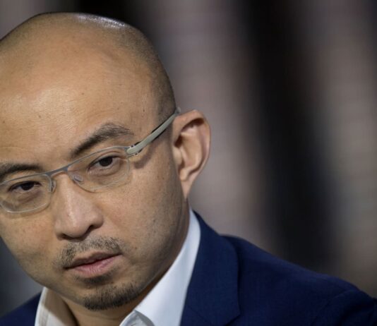 Missing chairman cooperating with authorities in probe, says Chinese bank