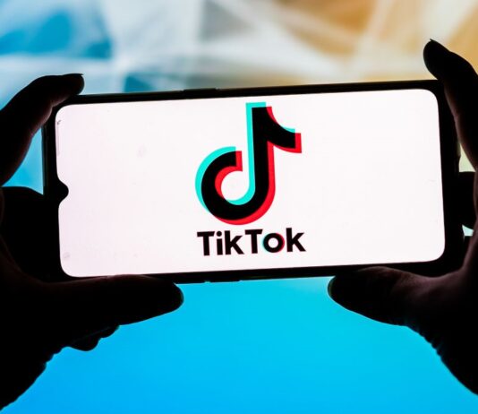 White House gives federal agencies 30 days to enforce TikTok ban