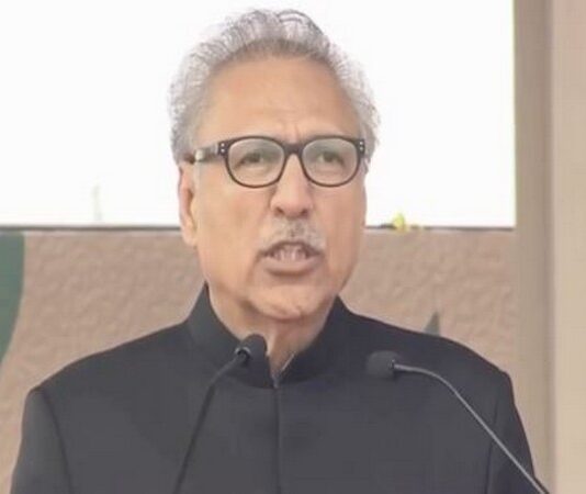 Pakistan President raises questions over timing of bill aimed at curbing Chief Justice powers