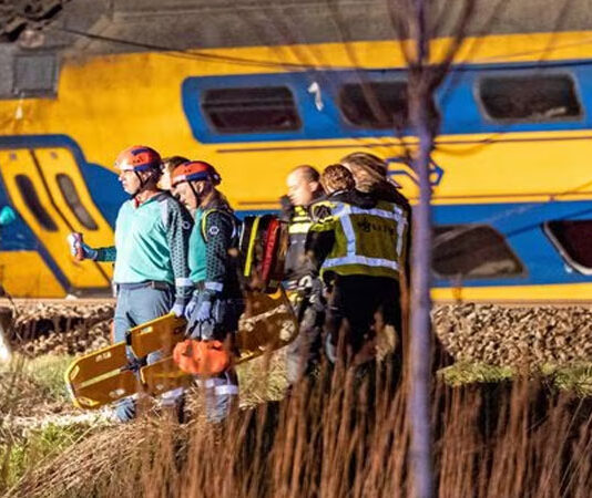 Train derails in Netherlands, casualties reported