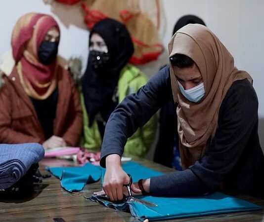 Afghanistan: Amid school closures under Taliban, girls turn to tailoring