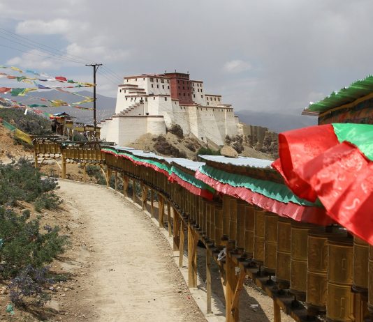 US sanctions China officials over Tibetan assimilation policies