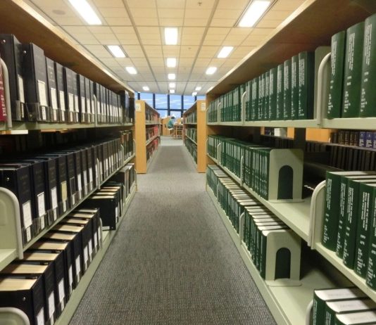 Chinese scientists admit to faking research over institutional pressure