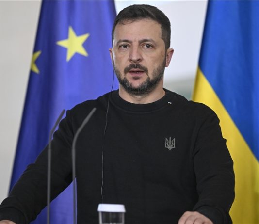 Zelenskyy accuses China of helping Russia in dragging out Ukraine war
