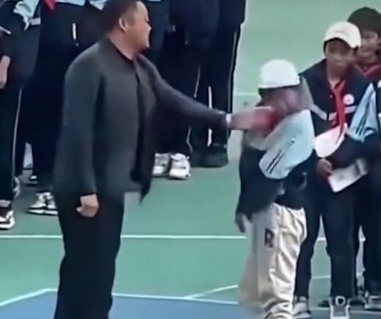 Video captures abuse of Tibetan student by Chinese principal