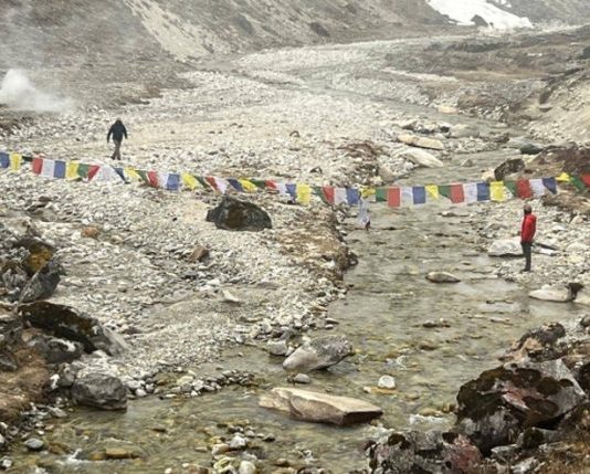 400 climbers from 53 countries get permission to scale Mt Everest this spring