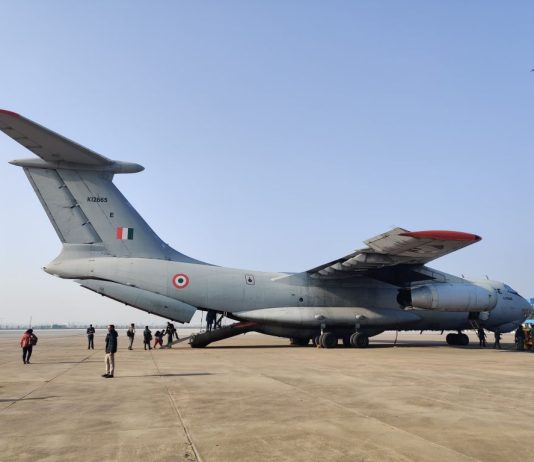 IAF demonstrates Rafale, Jaguar, Mirage flypast and landing on Ganga Expressway airstrip