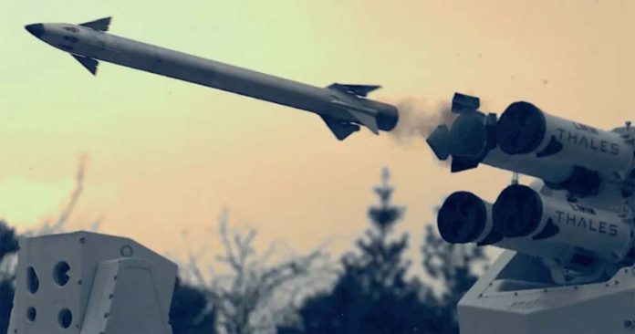 missile-696x366