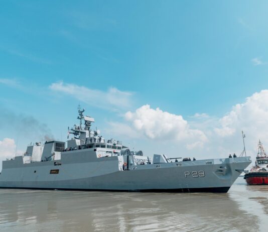 Indian Navy’s INS Kadmatt Wraps Up Port Visit to Surabaya, Indonesia