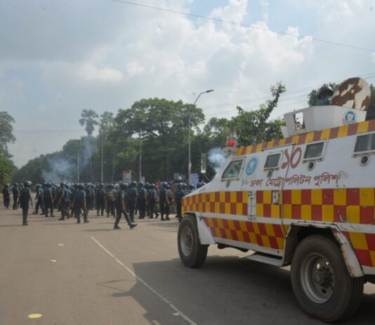 Mass Arrest in Dhaka as 244 Awami League Leaders, Activists Detained