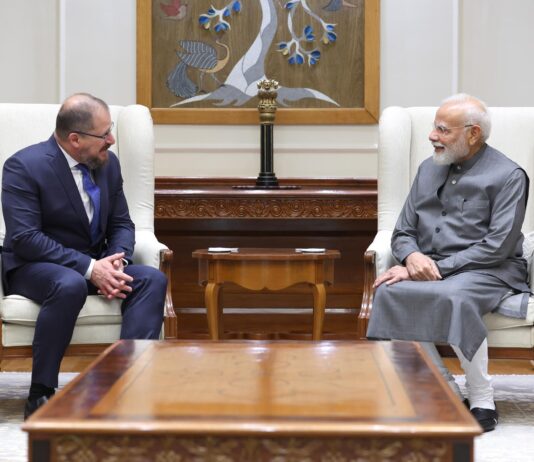 Narendra Modi discusses AI, innovation with Qualcomm CEO Amon