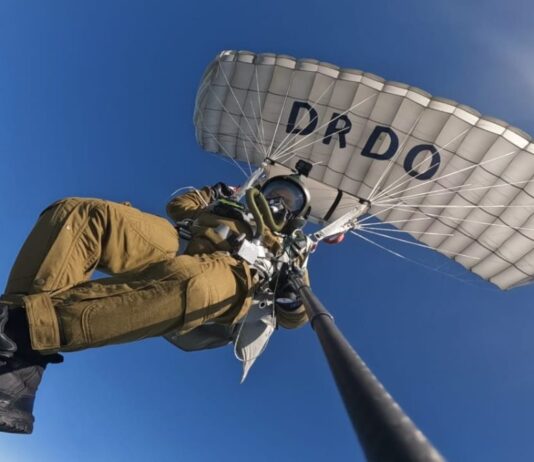 Defence Innovation: Indigenous Combat Parachute System Successfully Tested at 32,000 Feet