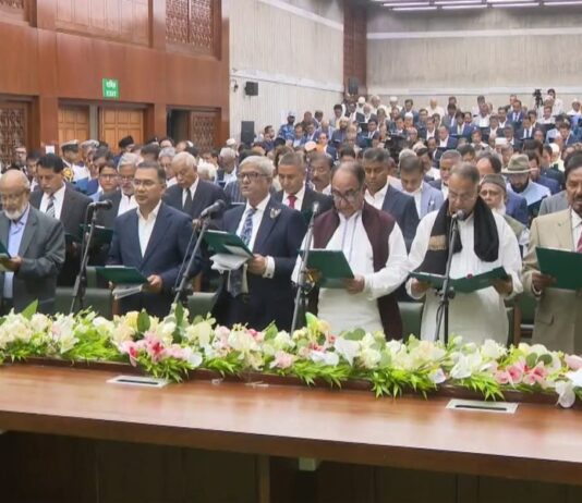 Bangladesh: Newly Elected BNP MPs Take Oath of Office at Jatiya Sangsad