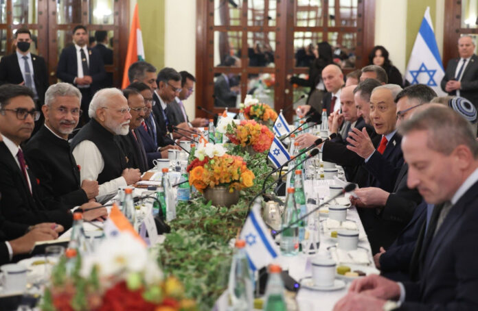 pm-modi-13-696x454