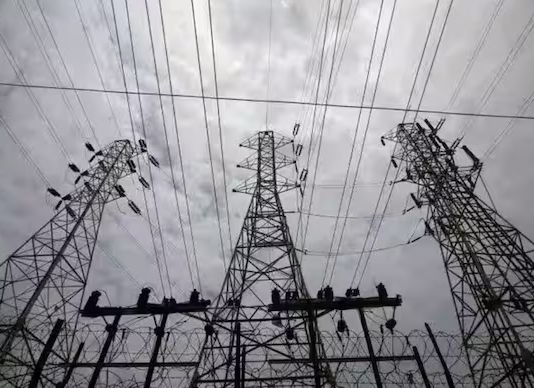 Bangladesh Moves to Close All Universities Early as Energy Crisis Hits