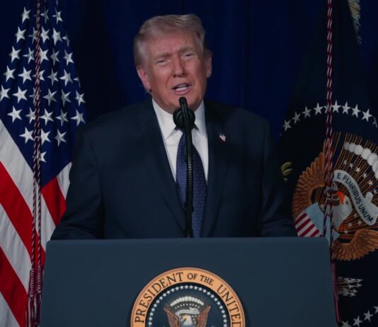 US Extends Iran Ceasefire Without Deadline; Blockade of Shipping Lanes to Persist