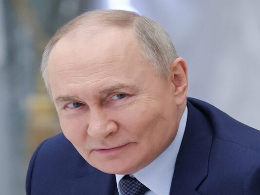 West Asia Crisis: Putin Throws Weight Behind Iran, Pushes Peace Efforts