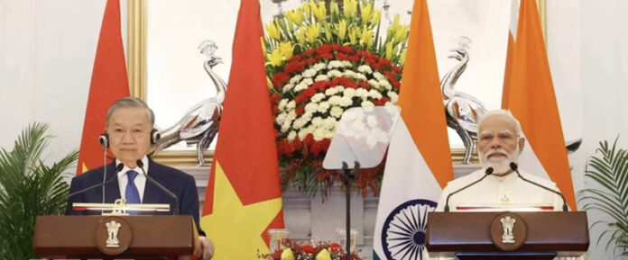 modi-china-696x289