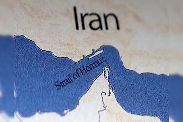 Strait-of-Hormuz (4)
