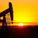 Oil prices climb again, as global stocks gain