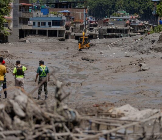 Nepal Flood Crisis: 903 Lives Lost, More Than 4,200 Missing