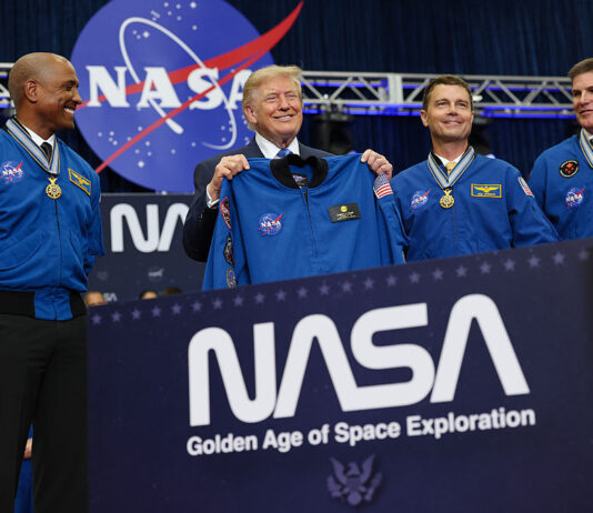 Trump presents Medal of Honor to Artemis II crew