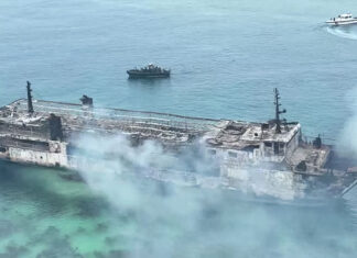 Philippine Rescuers Enter Burnt Ferry in Search for Missing Passengers
