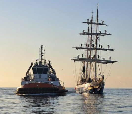 INS Sudarshini Arrives in Barcelona as Part of Lokayan 2026 Expedition